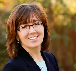 Dr Jennifer Robinson
